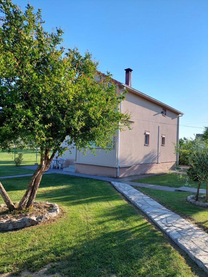 Apartment Helena Airport Podgorica Luaran gambar