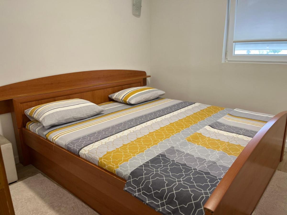 Apartment Helena Airport Podgorica Luaran gambar